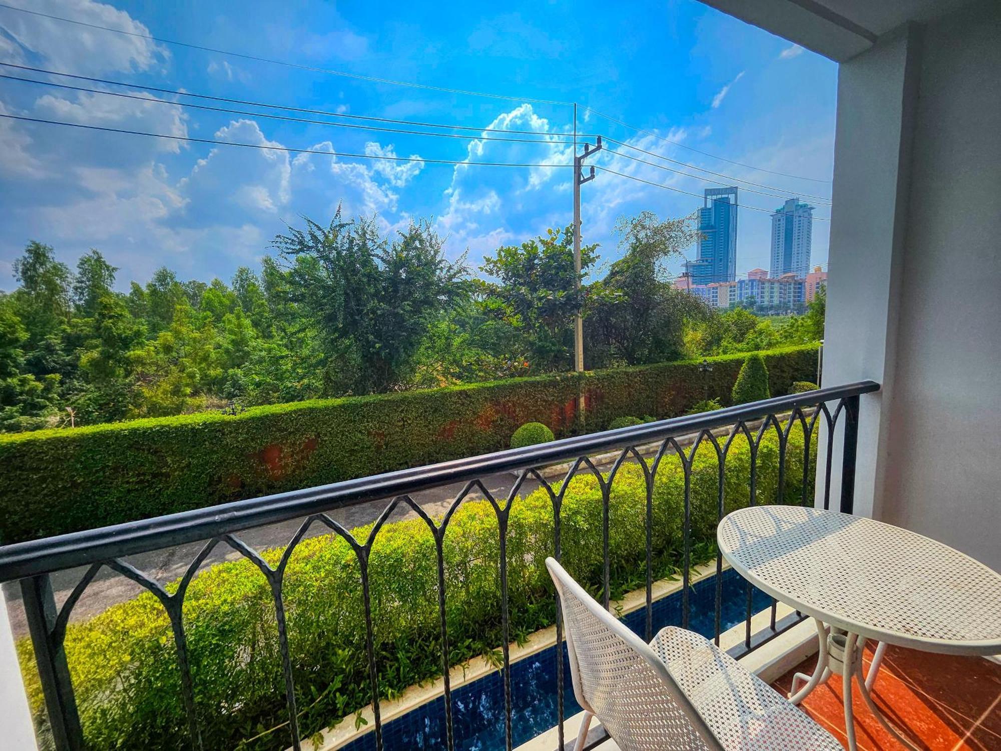 Venetian Residence Jomtien Beach Εξωτερικό φωτογραφία
