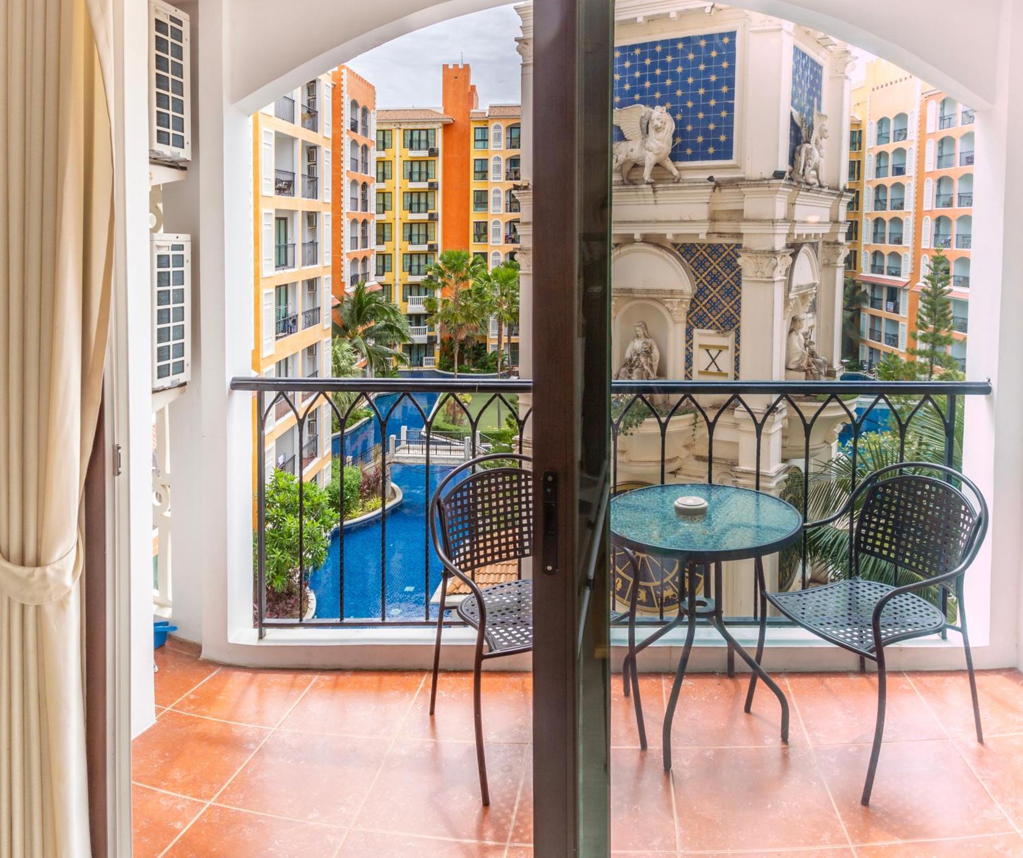 Venetian Residence Jomtien Beach Εξωτερικό φωτογραφία